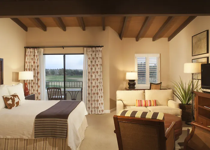Omni Tucson National & 4*