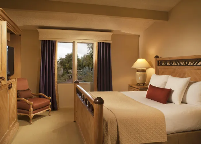 Omni Tucson National & Hotel Casas Adobes