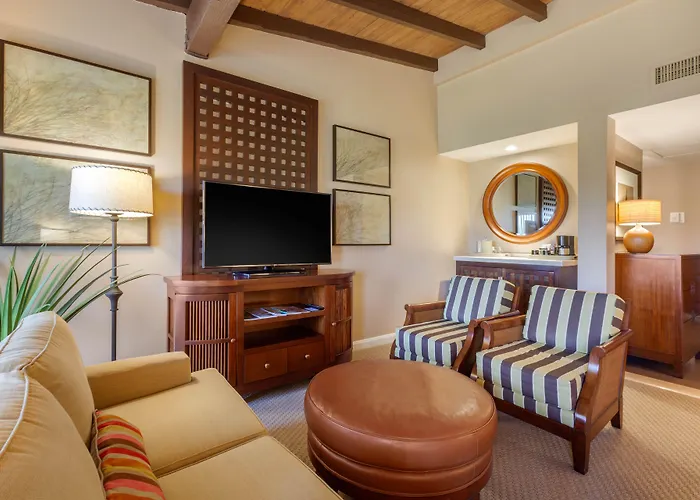 Omni Tucson National & Casas Adobes